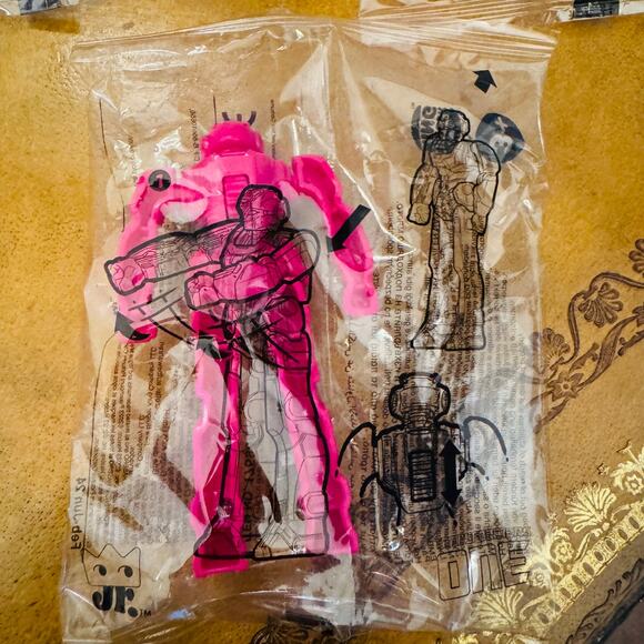 Burger King 2024 Happy Meal Red Transformer One Elita-1 Autobot Toy Set of 3 NEW - Picture 3 of 3